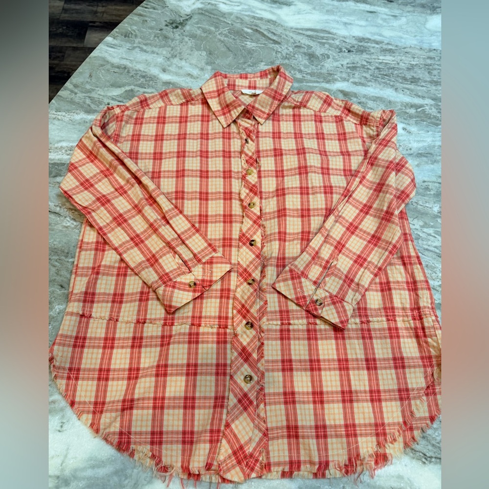 Easel Los Angeles Plaid Button Down Top Small Raw Hem Boho Oversized